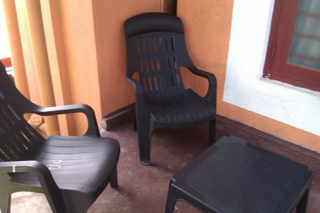 Nilas Guesthouse Hikkaduwa Ngoại thất bức ảnh
